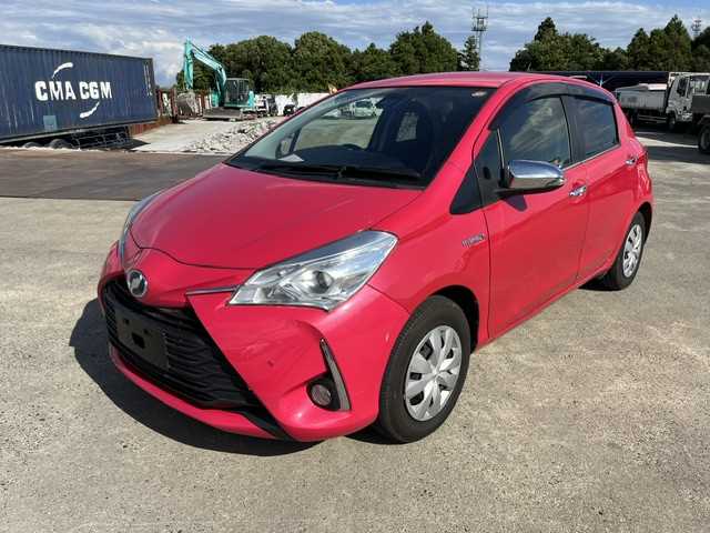 Toyota Vitz 2018 photo 3