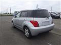 2003 Toyota IST