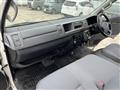 2007 Toyota Hiace Commuter