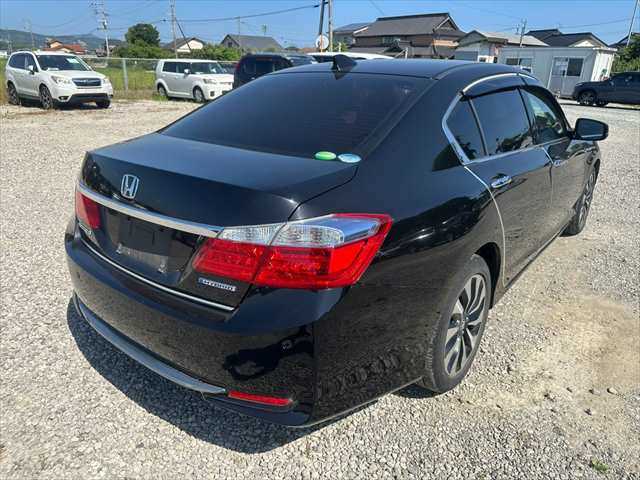 Auto Register Form Used Honda Accord Hybrid 2013 LX (121,000 km) - TCV (formerly Trade Car ...