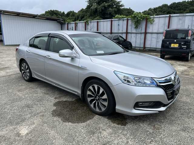 Auto Register Form Used Honda Accord Hybrid 2013 LX (101,000 km) - TCV (formerly Trade Car ...