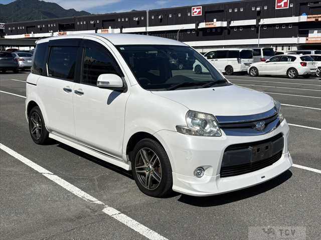 2011 Toyota Sienta
