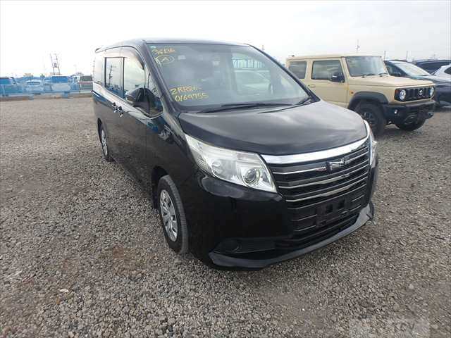 2015 Toyota Noah