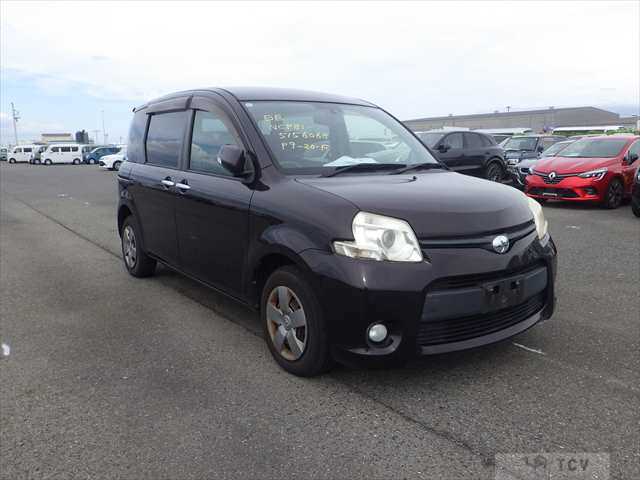 2011 Toyota Sienta
