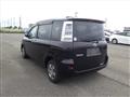 2011 Toyota Sienta