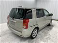 2003 Toyota Raum