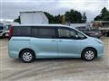 2015 Toyota Noah