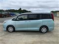 2015 Toyota Noah