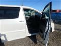 2007 Toyota Alphard
