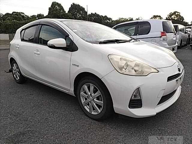 2012 Toyota AQUA