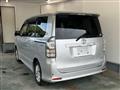 2010 Toyota Voxy