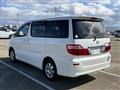 2005 Toyota Alphard