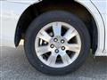 2005 Toyota Alphard
