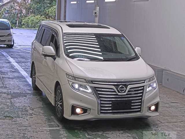 2016 Nissan Elgrand