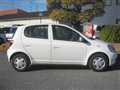 2000 Toyota Vitz
