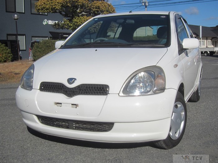 2000 Toyota Vitz