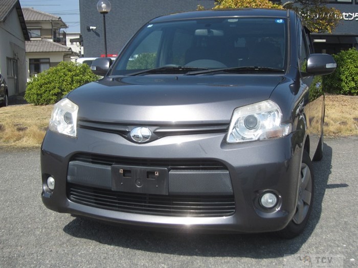 2011 Toyota Sienta