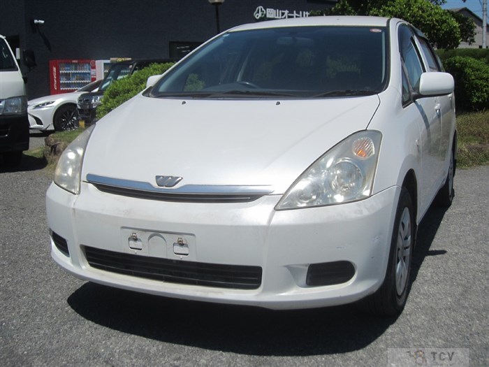 2004 Toyota Wish