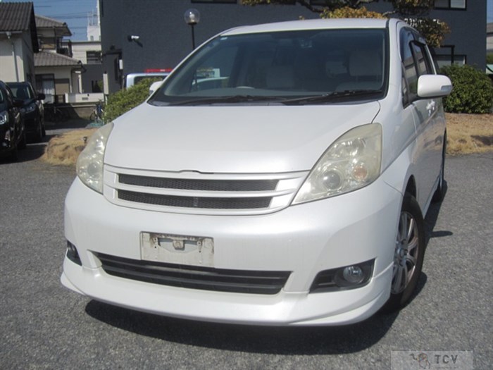 2010 Toyota Isis