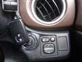 2011 Toyota Vitz