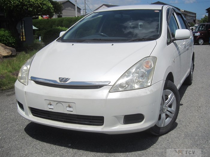2004 Toyota Wish