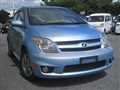 2005 Toyota IST