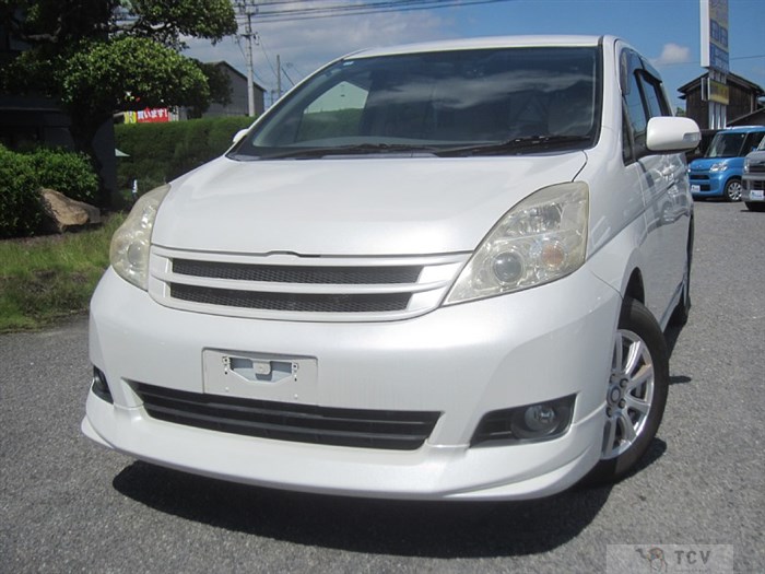 2010 Toyota Isis