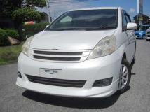 2010 Toyota Isis