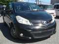 2011 Toyota Vitz