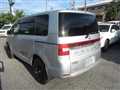 2009 Mitsubishi Delica D5