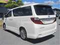 2013 Toyota Alphard