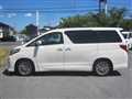 2013 Toyota Alphard