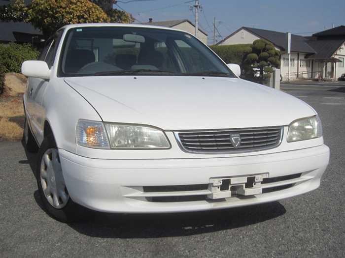 Toyota Corolla 2000 photo 2