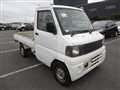 2004 Mitsubishi Minicab Truck