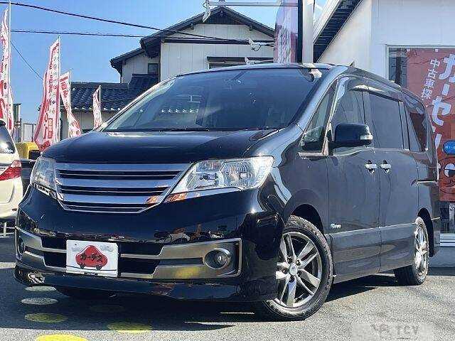 2013 Nissan Serena