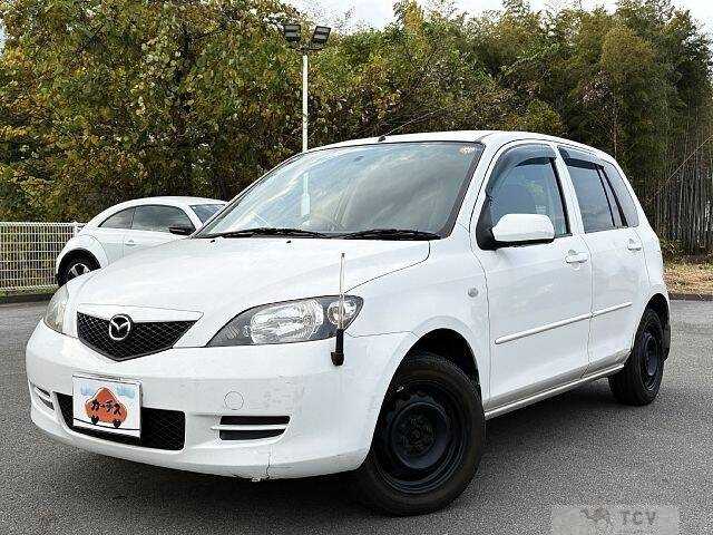 2004 Mazda Demio