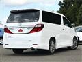 2013 Toyota Alphard