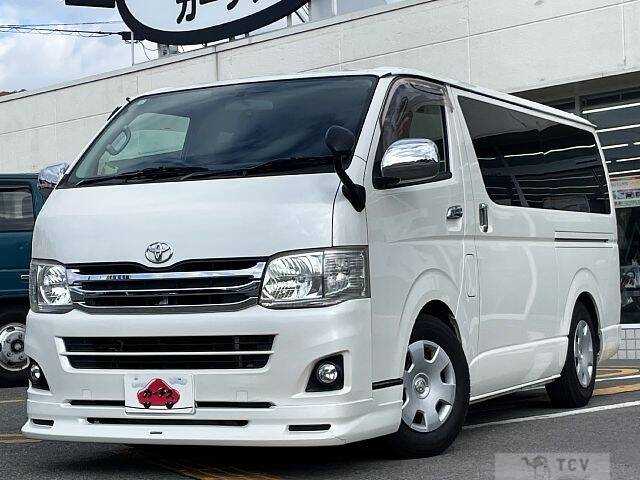 2011 Toyota Hiace Van