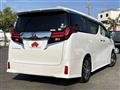 2017 Toyota Alphard