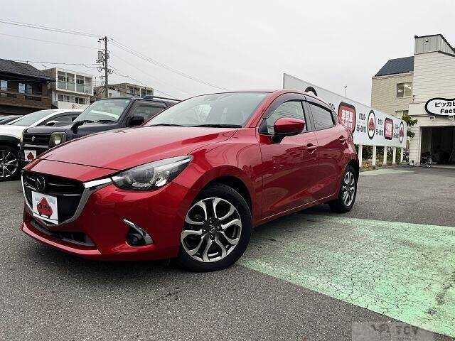 2016 Mazda Demio