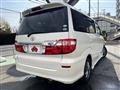 2005 Toyota Alphard