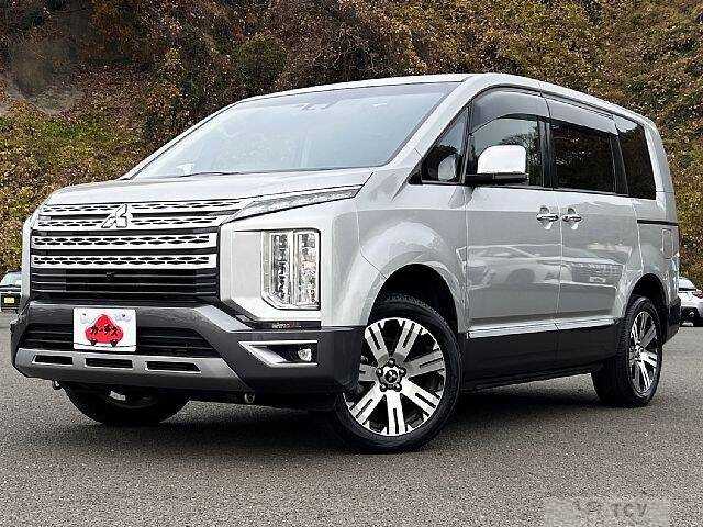 2020 Mitsubishi Delica D5