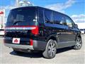 2019 Mitsubishi Delica D5