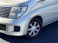 2005 Nissan Elgrand