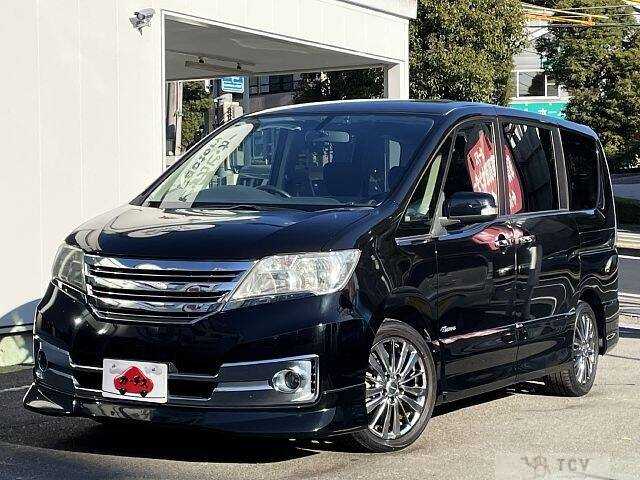 2013 Nissan Serena