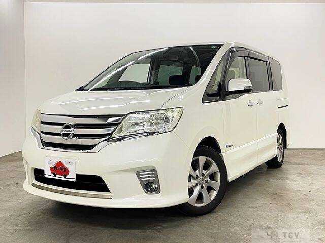 2013 Nissan Serena