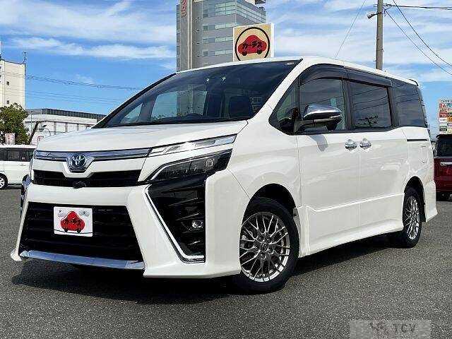 2021 Toyota Voxy
