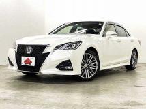 2016 Toyota Crown