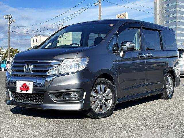 2013 Honda Step WGN
