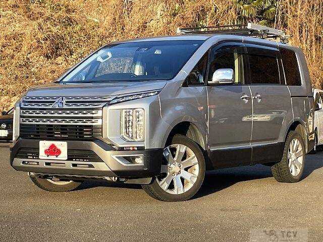 2019 Mitsubishi Delica D5